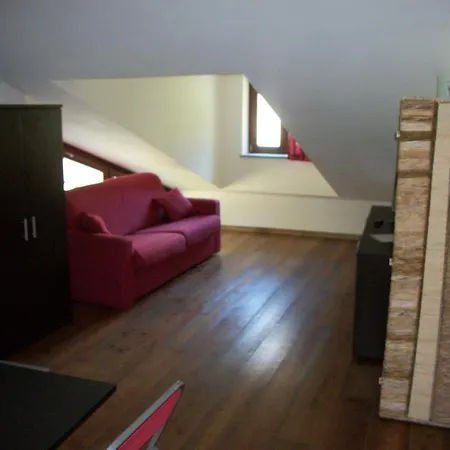 Aparthotel Stolemberg - Principessa Erika Mariasofia Gressoney-la-Trinité